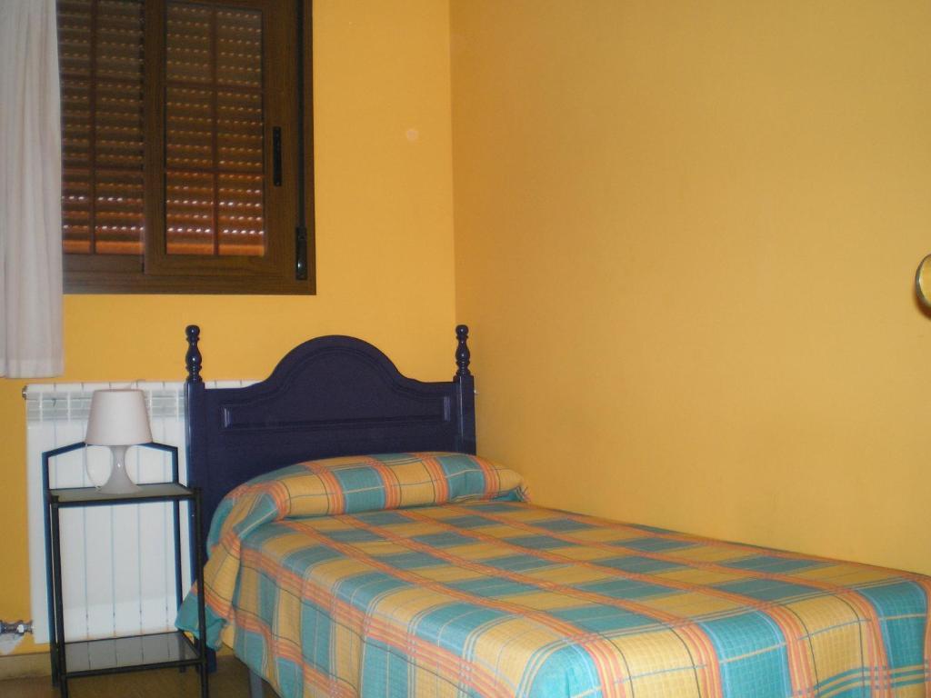 Apartamentos Turisticos Reyes Catolicos Сарагоса Стая снимка